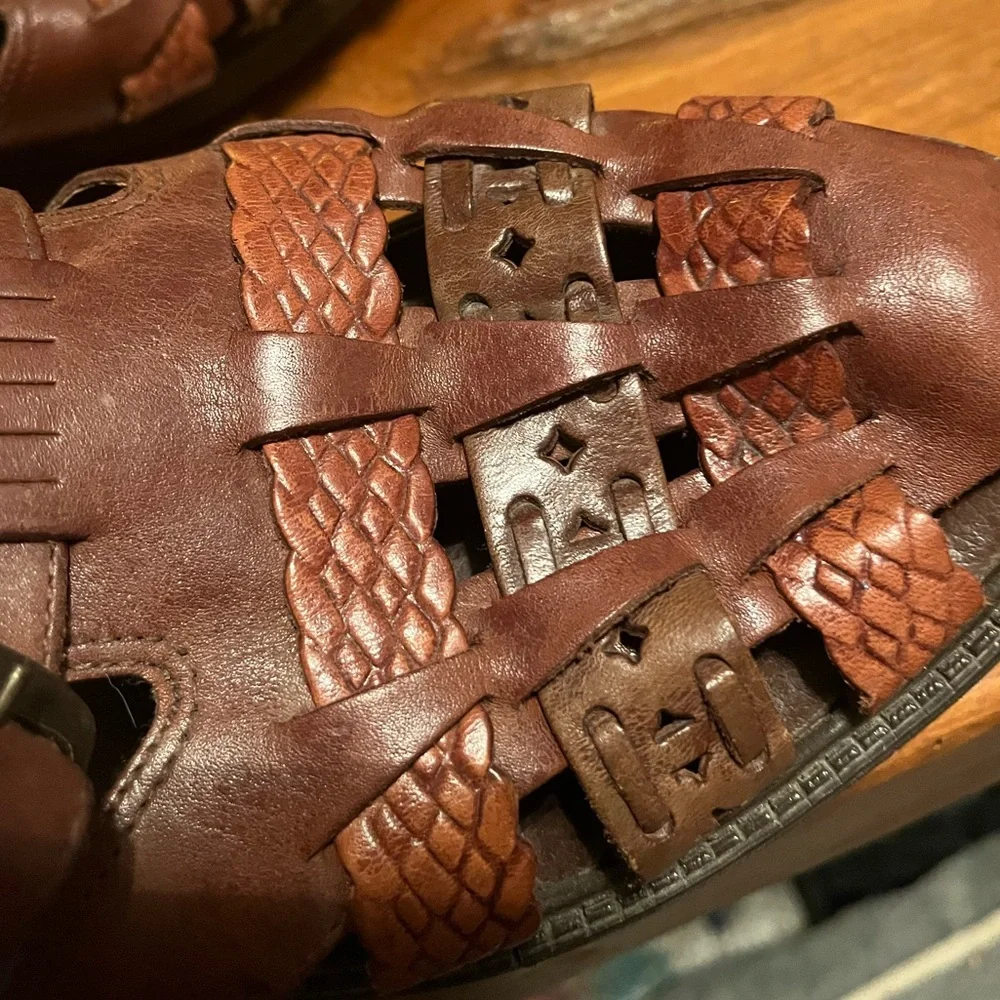 Stacy Adams Mens Brown Leather Woven Buckle Fisherman Sandals Size 9.5